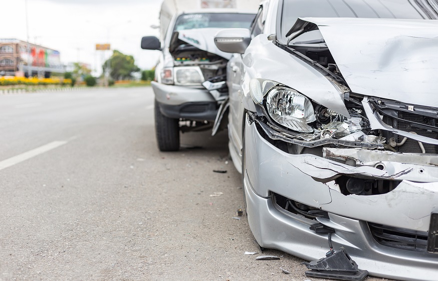 Do’s and don’ts to keep in mind after a truck accident –  Don’t fall in trouble